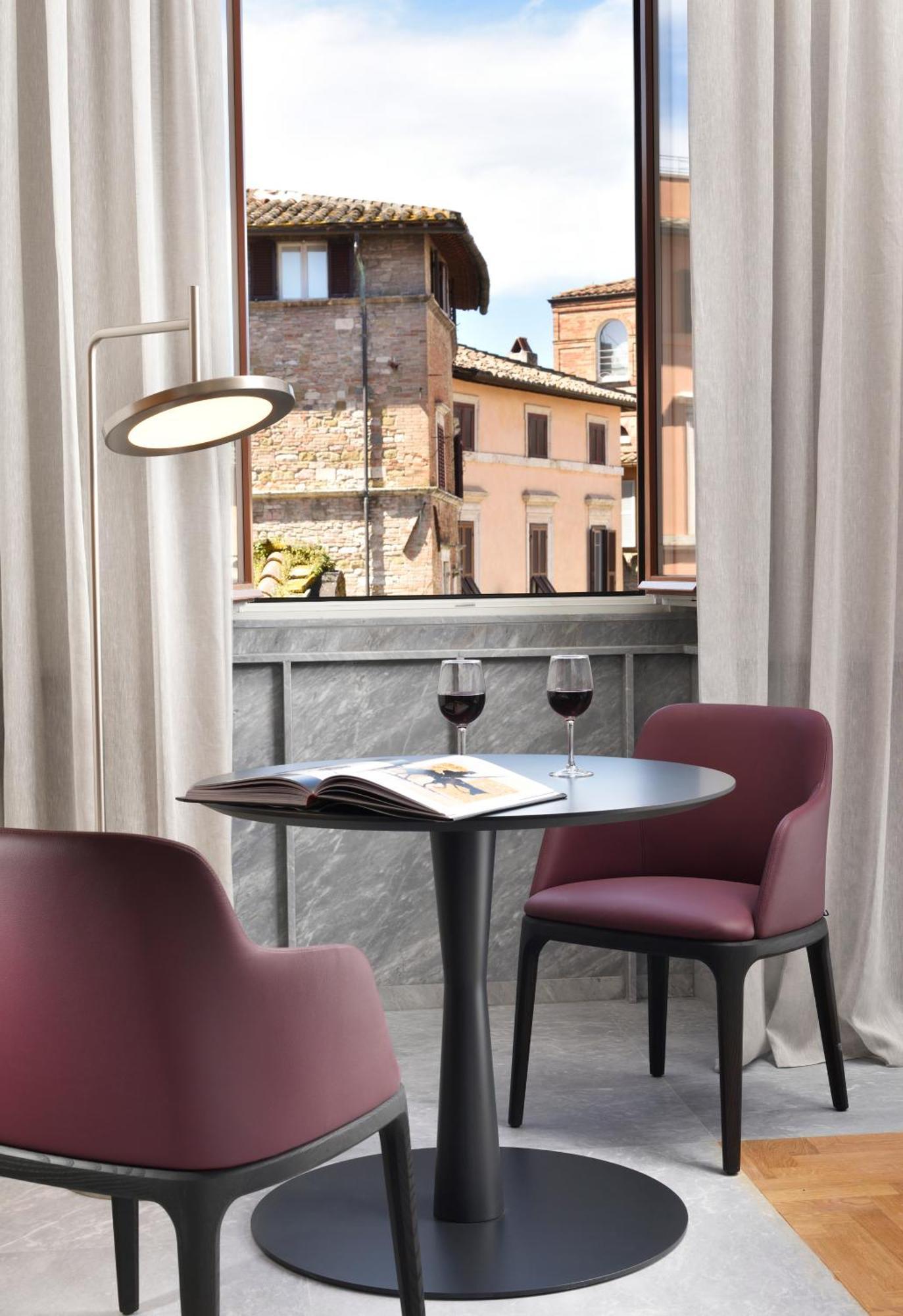 The Bank - Locanda Della Posta Dependance เปรูจา ภายนอก รูปภาพ